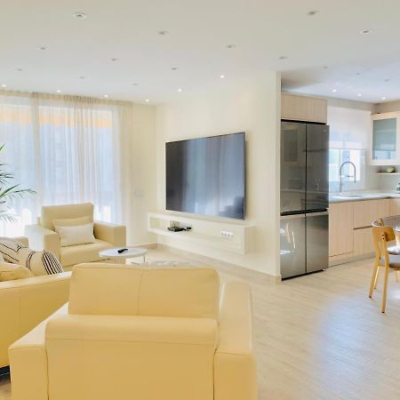 Sitges Spaces Oasis Suites- 4 Bedroom, 4 Ensuite Bathrooms, Terrace, Pool, Sitges Centre المظهر الخارجي الصورة