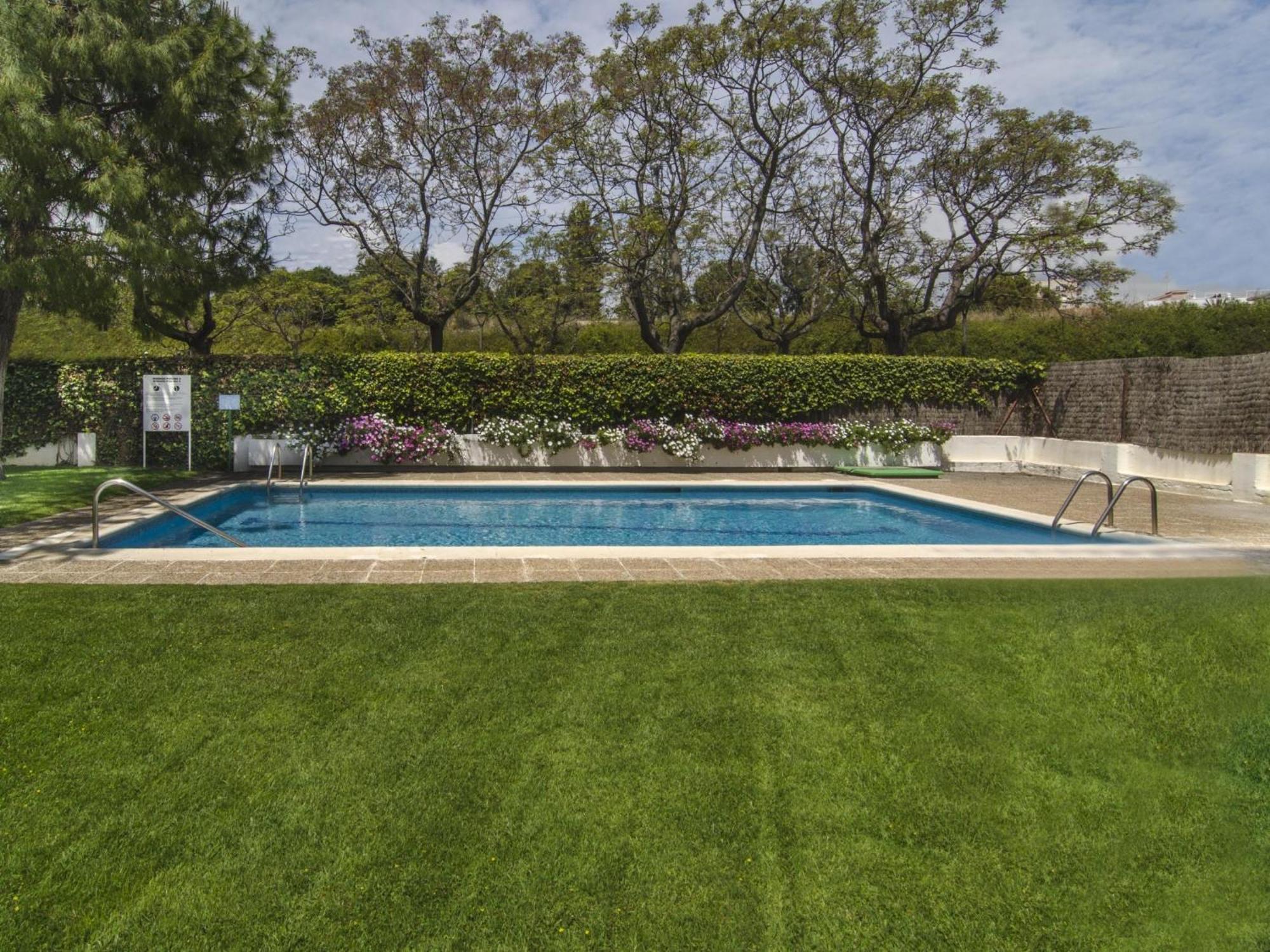 Sitges Spaces Oasis Suites- 4 Bedroom, 4 Ensuite Bathrooms, Terrace, Pool, Sitges Centre المظهر الخارجي الصورة